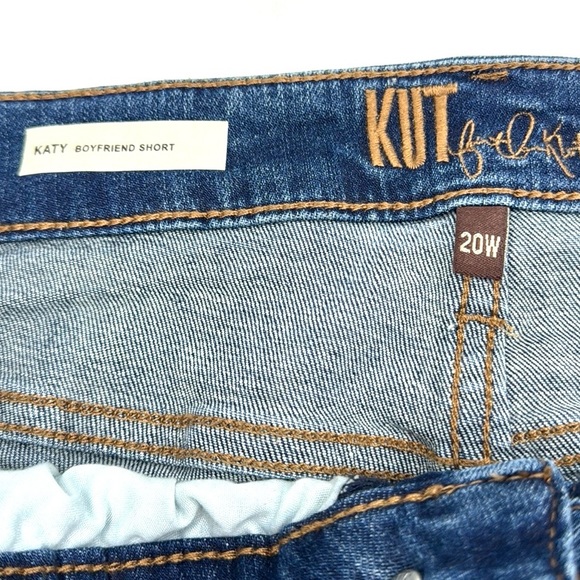 KUT from the Kloth Jenny High Rick Kick Shorts main image 1